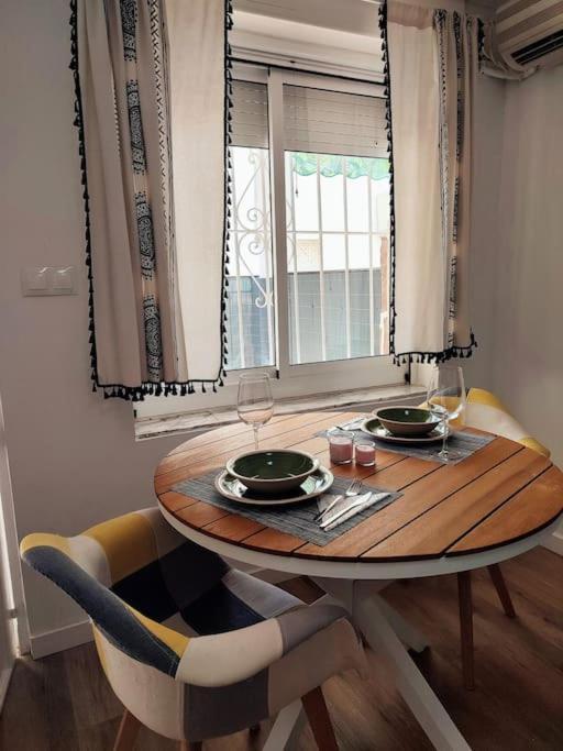 산타 폴라 La Casita, A 2 Min A Pie De La Playa! 빌라 외부 사진