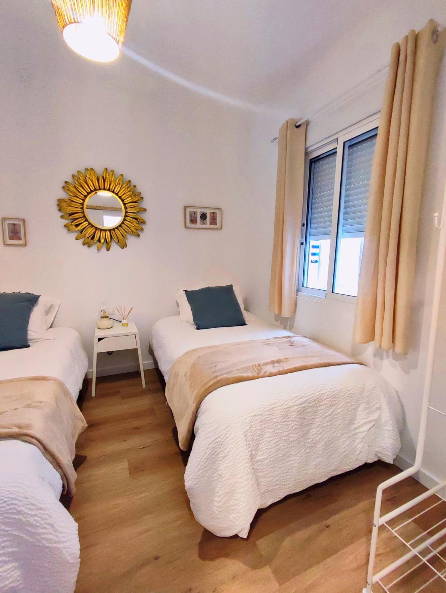 산타 폴라 La Casita, A 2 Min A Pie De La Playa! 빌라 외부 사진